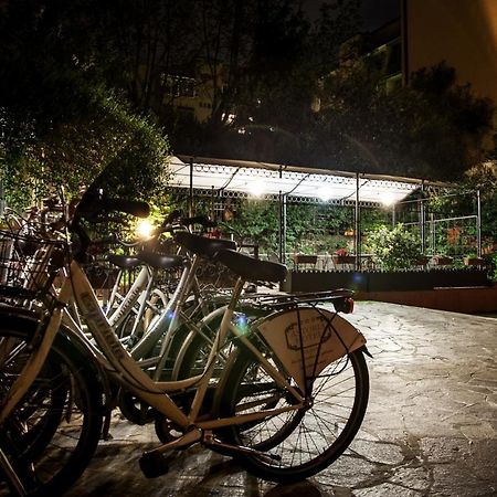 Astoria Suite Apartments Bolonya Dış mekan fotoğraf