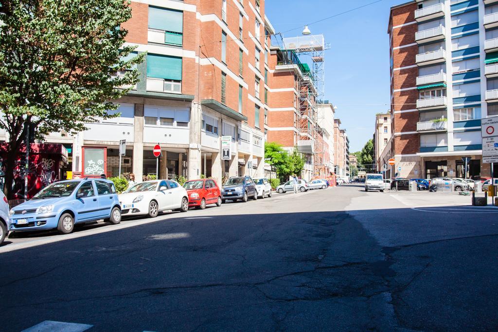 Astoria Suite Apartments Bolonya Dış mekan fotoğraf