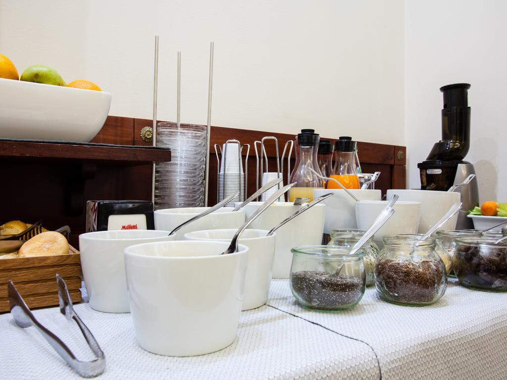 Astoria Suite Apartments Bolonya Dış mekan fotoğraf