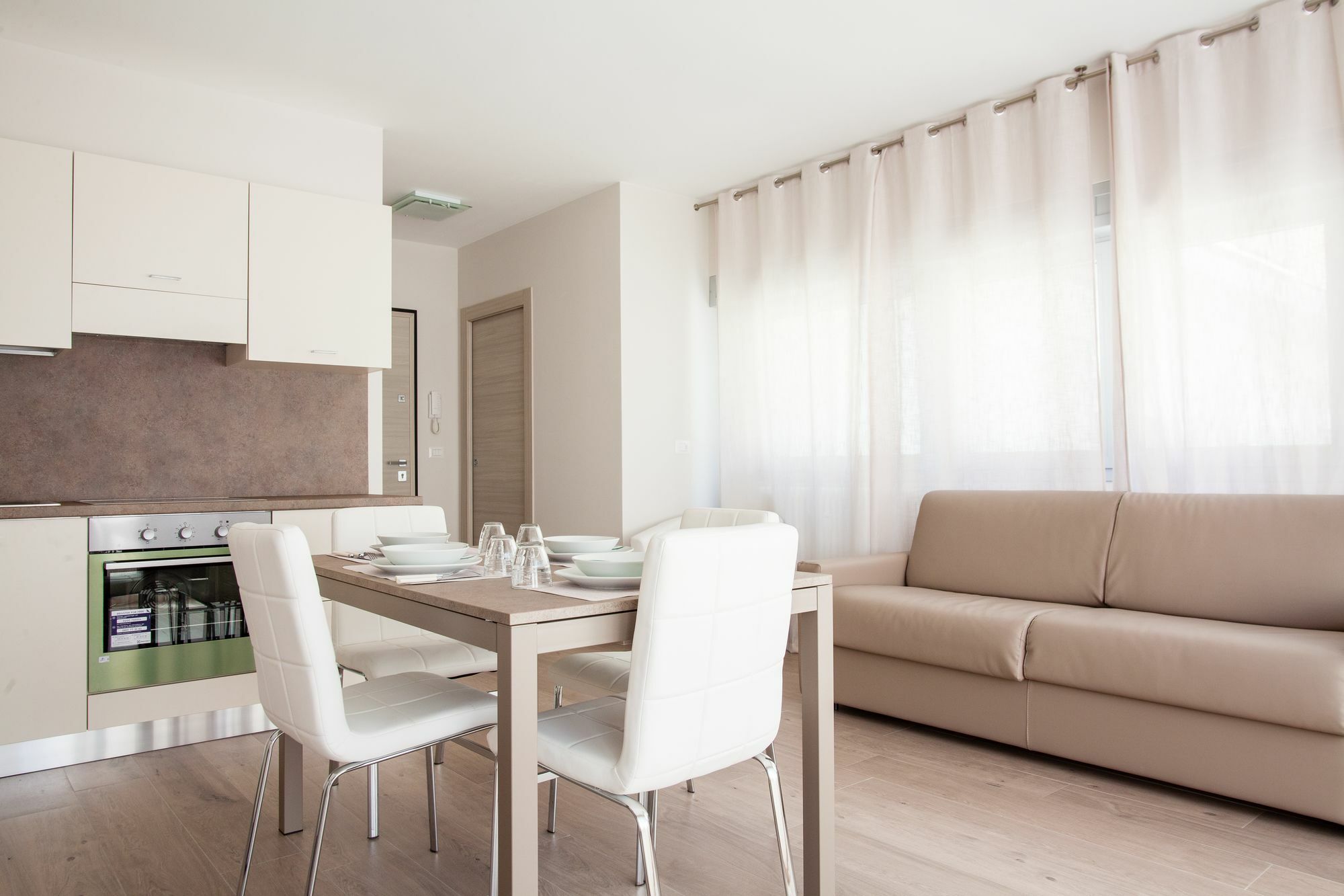 Astoria Suite Apartments Bolonya Dış mekan fotoğraf